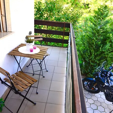 Tobi Apartment *